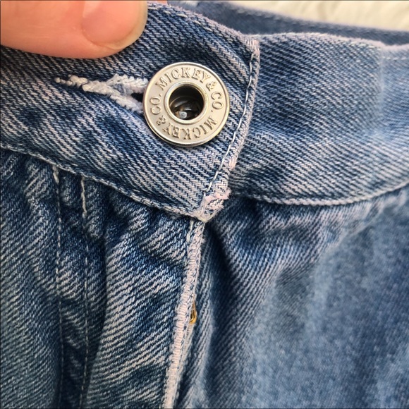 Vintage Mom Jean Shorts Goofy Patch - Picture 4 of 11